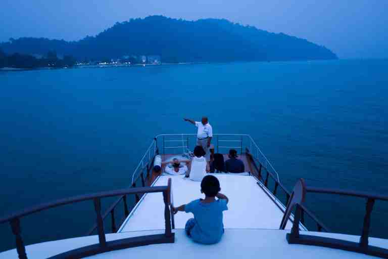 Malesia, settembre 2015. A boat tour in Pangkor Laut